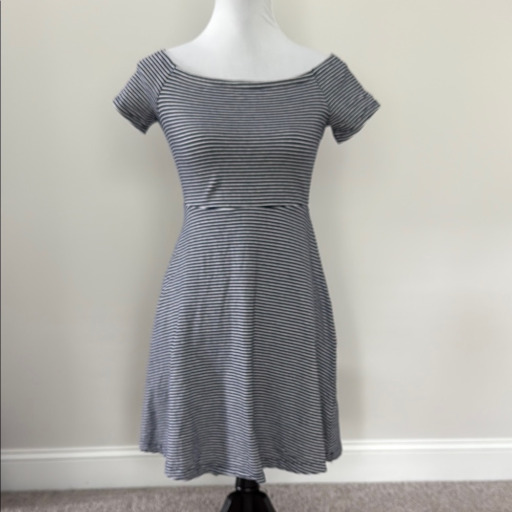 Old Navy Blue and White‎ Off-Shoulder Fit and Flare Mini Dress Sz XS